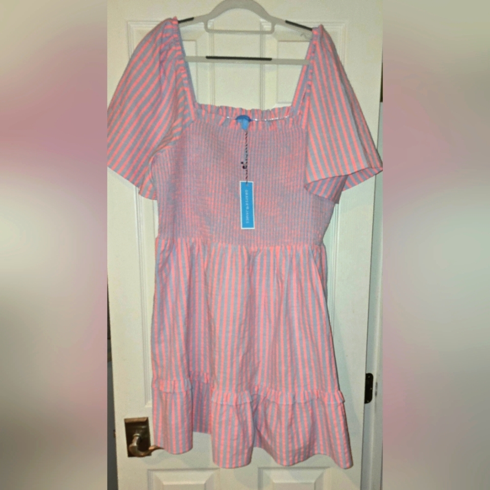 NWT Draper James Goldie Smocked Dress